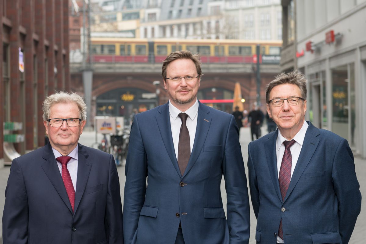 Erweiterung der Geschäftsführung Erweiterung der Geschäftsführung