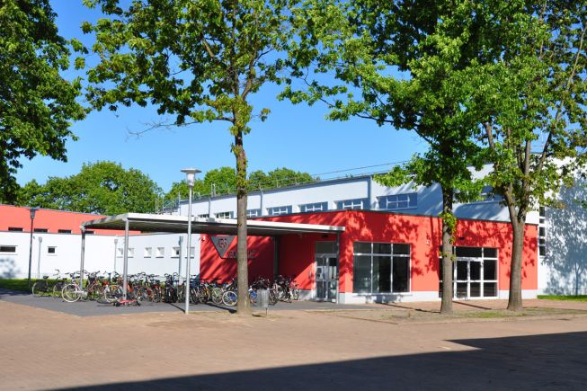 Die neue Sporthalle an der IGS in Fürstenau, eine von zwei Sporthallen des Gesampakets (Bilder: Landkreis Osnabrück).