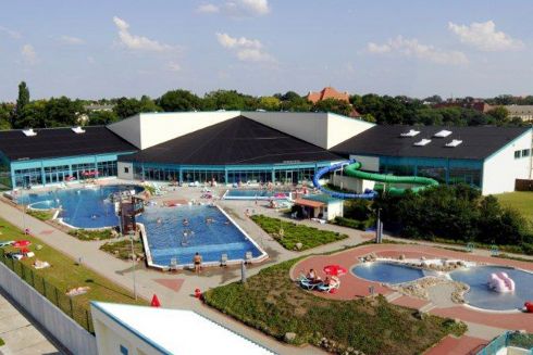 Neubau des Bäderzentrums »Lagune« in der Stadt Cottbus