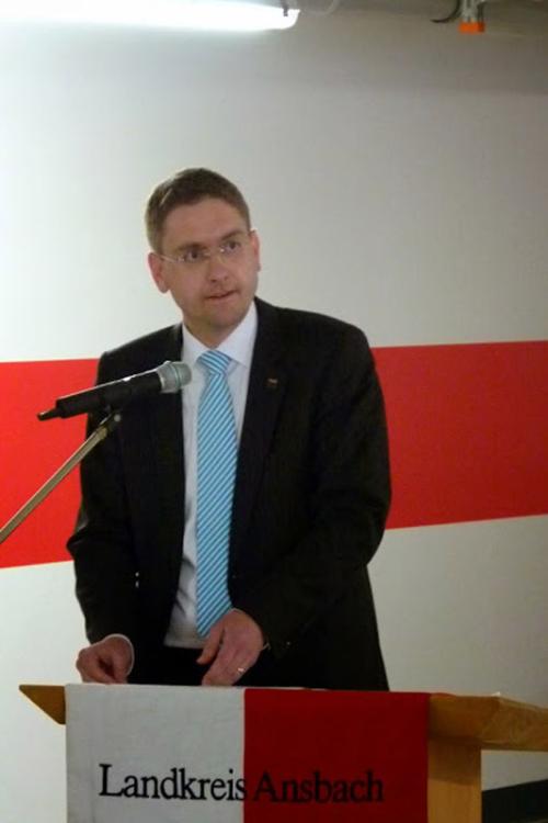 Landrat Dr. Ludwig würdigte die gute Zusammenarbeit zwischen Verwaltung und Bauunternehmen