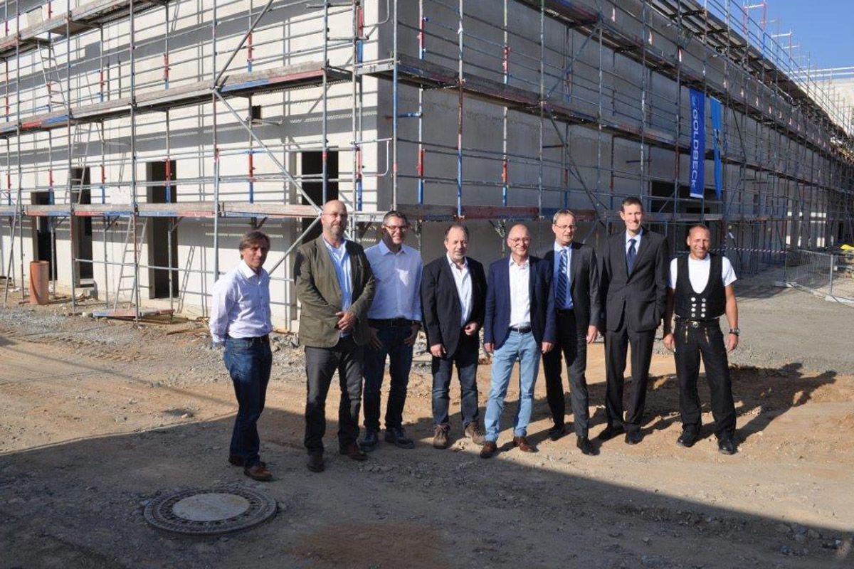 Großer Andrang beim Richtfest in Meckenheim Großer Andrang beim Richtfest in Meckenheim