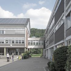 Der Gebäudebestand des Aggertal-Gymnasiums vor der Sanierung