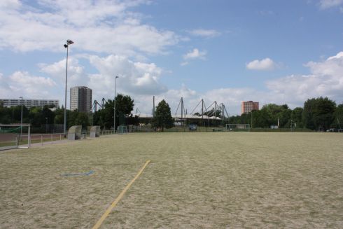 Zuschlag für Erfurter Kunstrasenprogramm