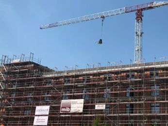 GESOBAU feiert Richtfest in Hellersdorf