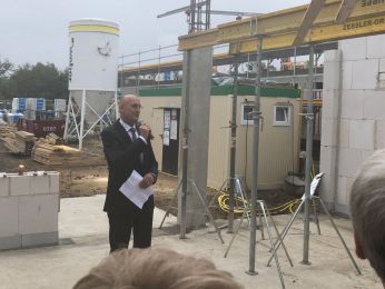 Grundsteinlegung für das neue Kreishaus