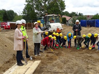Erster Spatenstich in Woltersdorf