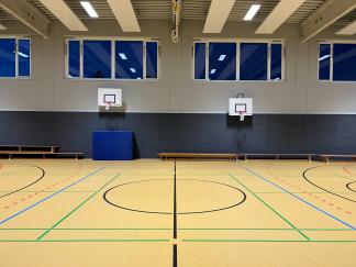 Sporthalle